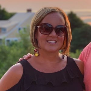 Meet your Posher, Allyson